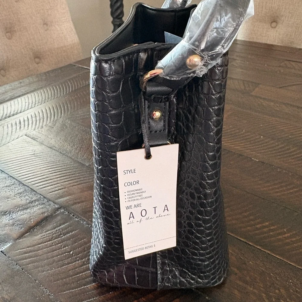 Elegant Black Crocodile-bag